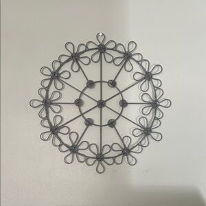 Elegant Gray Wall Decor